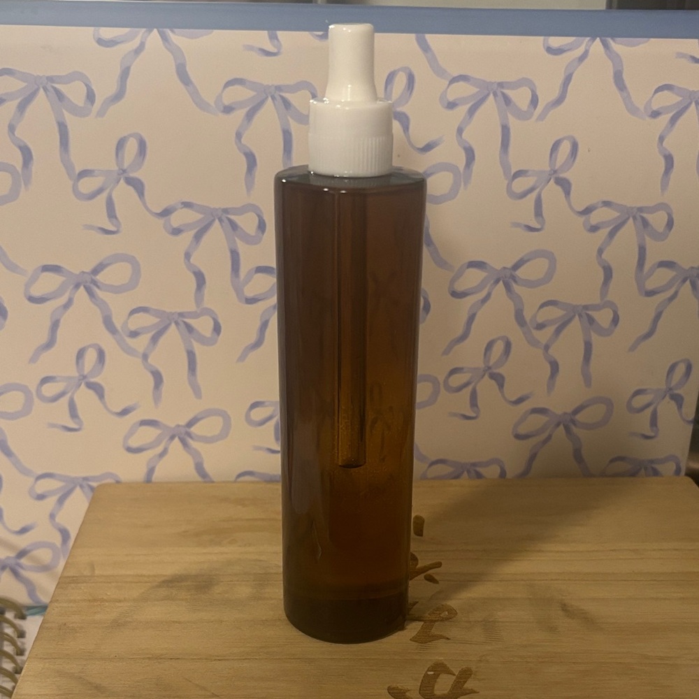 Nourishing Body Oil scented Acqua Florentina same notes as creed